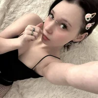 VikaViktoria's Avatar Pic