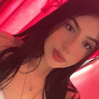 תמונת פרופיל של Chloe_roberts