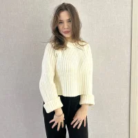 MonicaLow's Profilbild