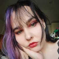 Slika avatara modela RosieNana