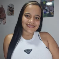 renaatha's Profile Pic