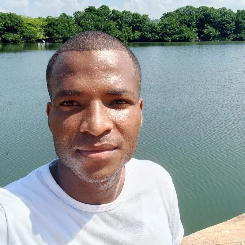 Yesmax profile photo