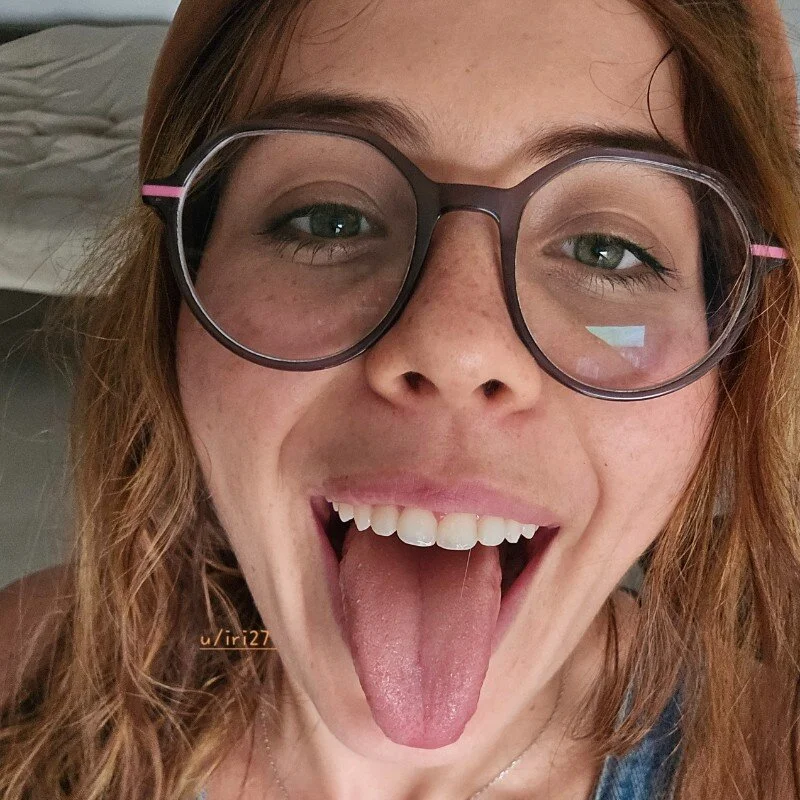 irinasweet27 live cam profile