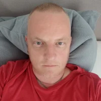 Mrloverlover77@xh Adlı Modelin Avatarı