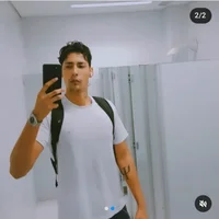 lewcham1998's Profile Pic