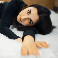 LisaLevis's Profile Pic
