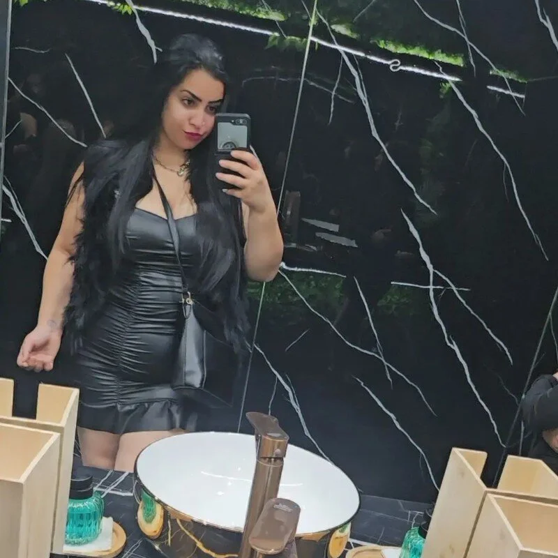 NESI_SNAKE_GIRL profile photo