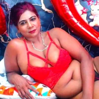 indianerotica69's Avatar Pic