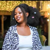 Essycee's Profile Pic