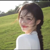 Onecutelittle's Avatar Pic