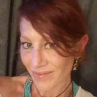 LaceyStacy17's Avatar Pic