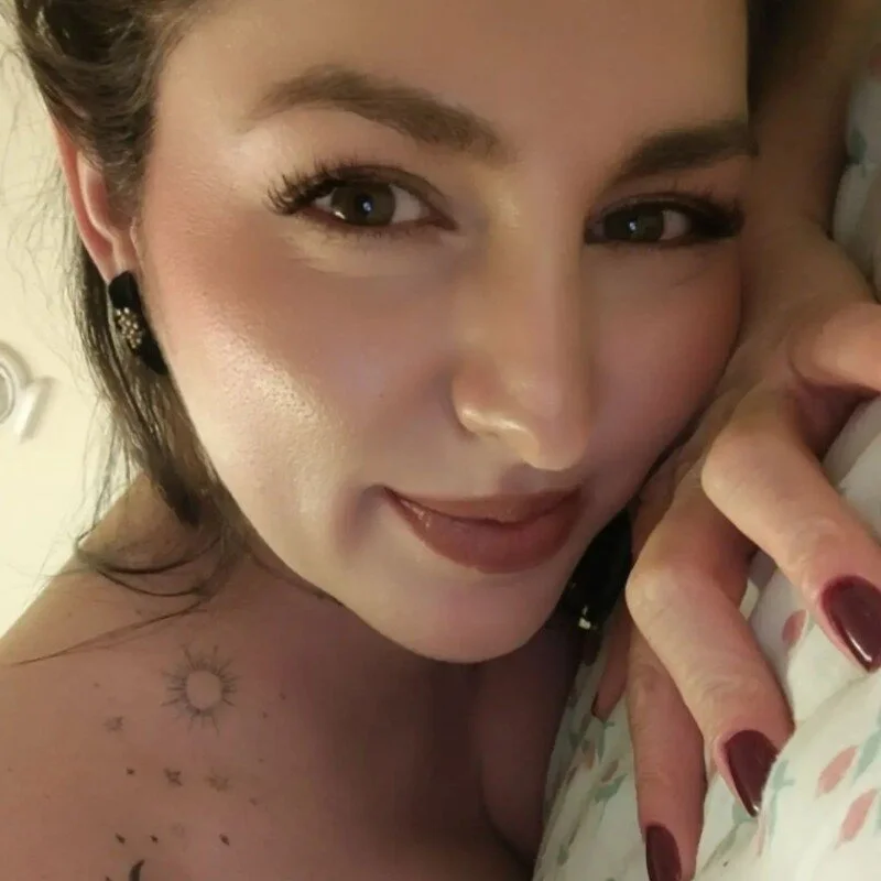 AmouraVelvet Stripchat profile image