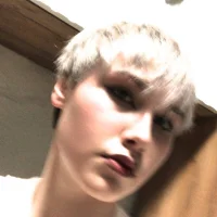 รูปโปรไฟล์ของ LinnDeep