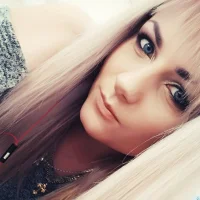 NiceNina's Profile Pic