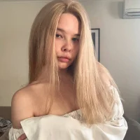 amelia_lili