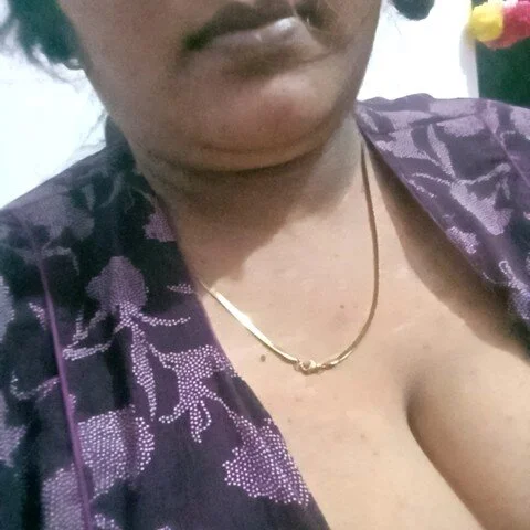kissingqweenammyy profile photo