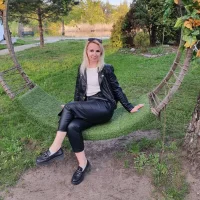 HopeRoses' Avatar Pic