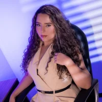Профилна снимка на WhitneyReigns