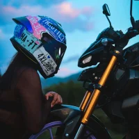 alisa_ousen's Avatar Pic