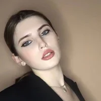 ElsaKissAs's Profile Pic