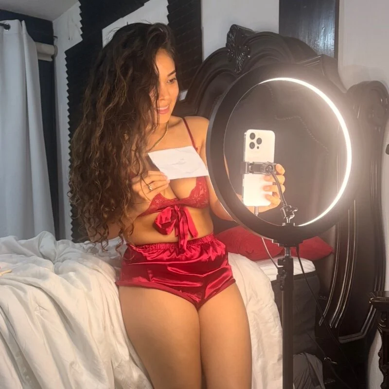 mnorenita_24 profile photo