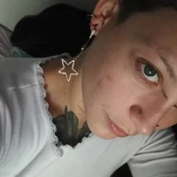 תמונת פרופיל של LadyLotuz