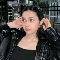 JuliaFanet's Avatar Pic