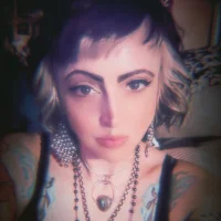 EdenLake's Profile Pic