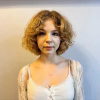 BrayedLi Φωτ, Προφίλ