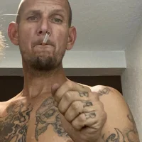 FreakyPair's Profile Pic