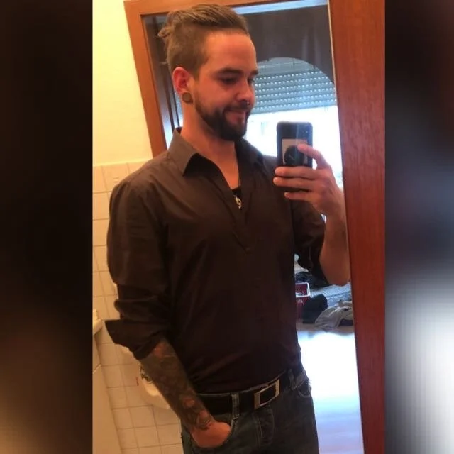 HornyBS92 profile photo