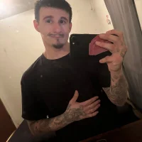 Juang2320's Profile Pic