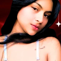 GiannaNicoll's Profile Pic