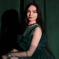 DorineYbarra's Profile Pic