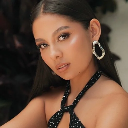 Nicollewest1 profile photo