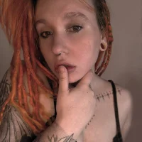 The_Full_Red_Moon's Avatar Pic