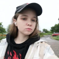 RowenaBarks's Profile Pic