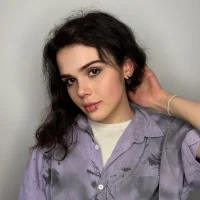 RosaleeSwint 的個人資料圖片