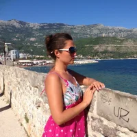 Rianaa's Profile Pic