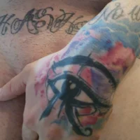 lbzn_ 的个人资料图片