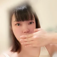 Yumi627 Adlı Modelin Avatarı