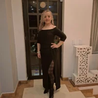 Hermosa_Luna's Profile Pic