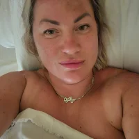 madam77's Profile Pic