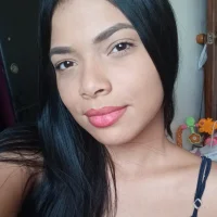 estrella_0110's Profile Pic