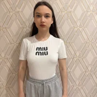 Alice_Lonly's Profile Pic