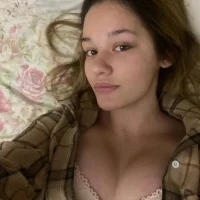 RoseTasty Φωτ, Προφίλ