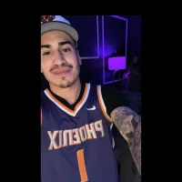 chuyito122's Profile Pic
