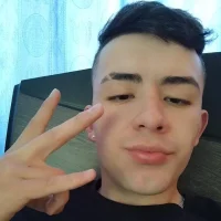 תמונת פרופיל של bastiann_529