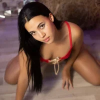 Lucy_Sinclair's Profile Pic