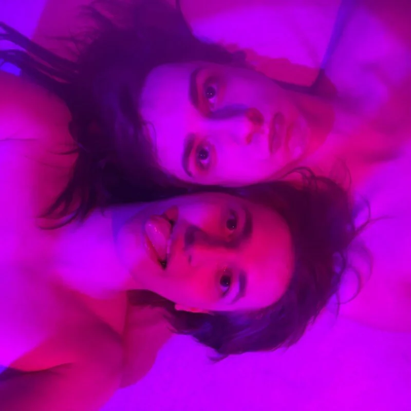 _place_of_passion_ live cam profile